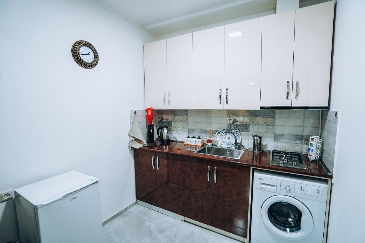 Second House Rustaveli Lägenhet Tbilisi Exteriör bild